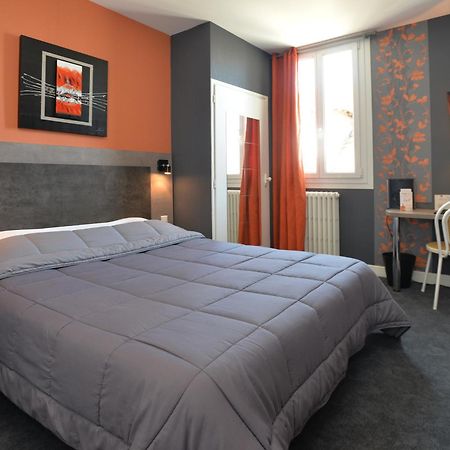 Hôtel La Croix Blanche Tarbes Exterior foto