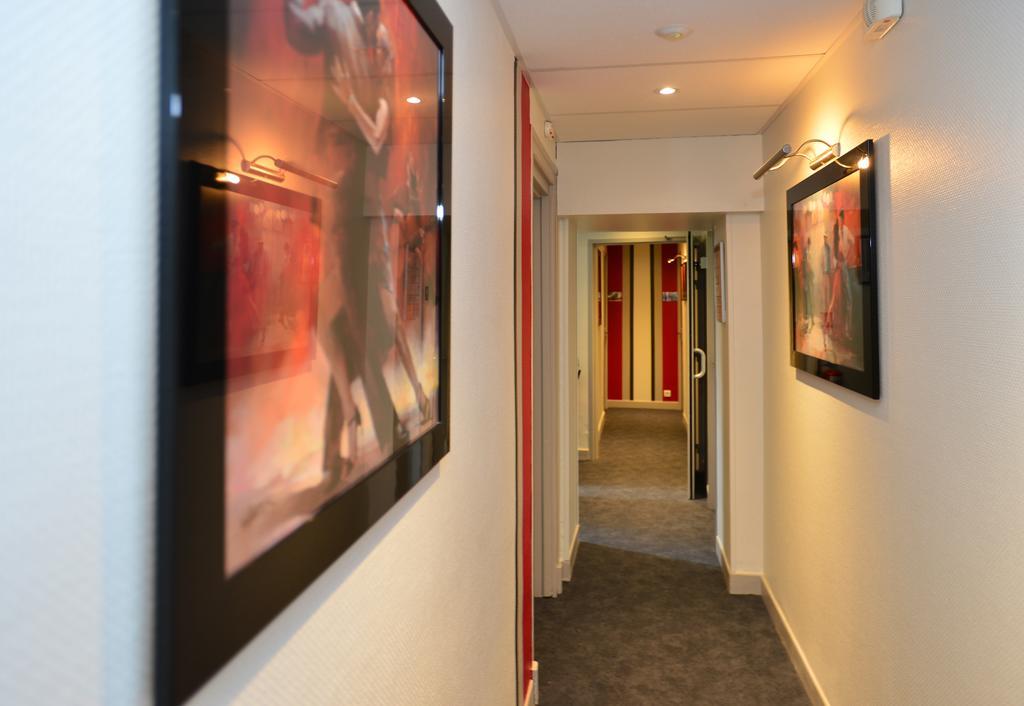 Hôtel La Croix Blanche Tarbes Quarto foto