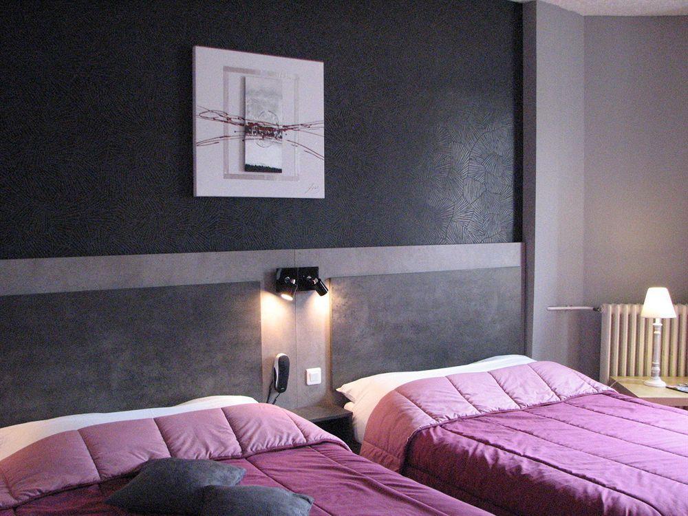 Hôtel La Croix Blanche Tarbes Exterior foto